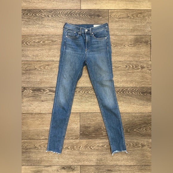 Rag & Bone Medium Wash Jeans High Rise Skinny SZ 26 - Picture 1 of 9